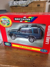 Scarce Britains 00042 Toys Land Rover New Discovery in Blue/ Green - Boxed 1:32