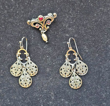 Vintage Ornate Filigree Dangle