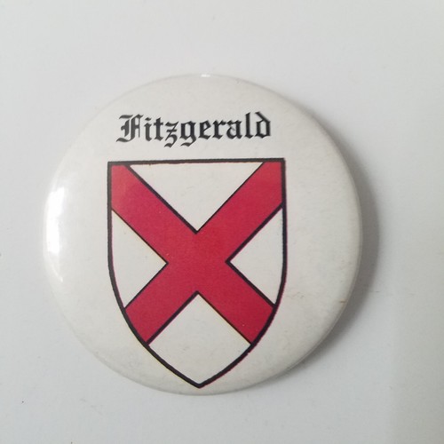 Fitzgerald family crest button