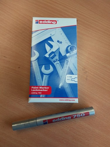 Edding 750 paint markers - edding,