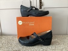 Clarks Shoes Women Size 8 D