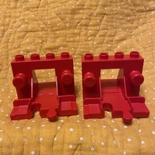 2 LEGO Duplo Train Track Ends