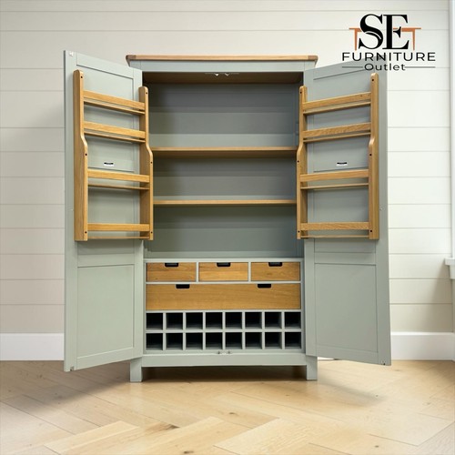 Oak sage green painted - green,