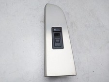 X35008403TJ front window