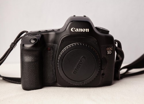 Canon eos 8mp digital - 5d,