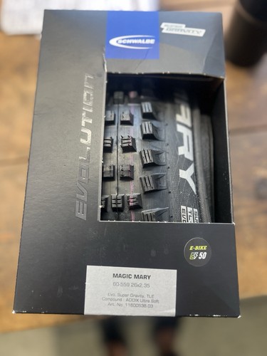 New schwalbe magic mary tle - new,
