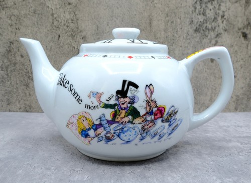 Alice wonderland ceramic - alice, in