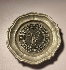 The Watergate Hotel Ashtray Washington DC Artograph Riverdale MD Vintage 1970s 
