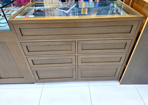 Retail counter display - counter,