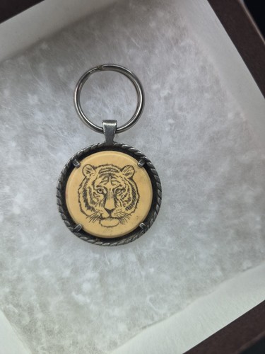 Avon bengal tiger pendant - bengal,