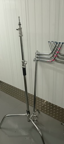 Matthews chrome stand light - c-stand,