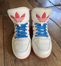 Retro Look Y2K adidas Originals Court Attitude in White Rose Blue Unisex UK 7