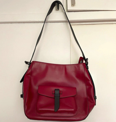 Tumi red leather medium - red,