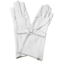 Flag Bearer Gauntlet Gloves