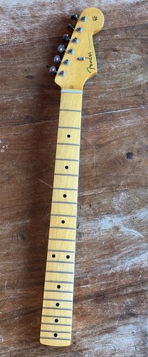 2015 original fender strat - original,