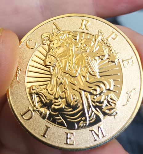 Novelty coin design - design:, golden