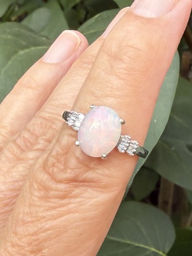 Ethiopian opal natural white - &,