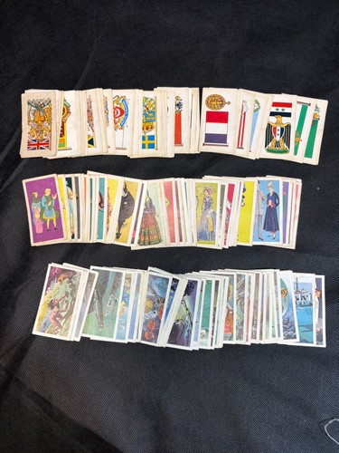 Vintage brooke bond - bond, cards