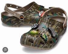 Luke Combs Crocs Fishing