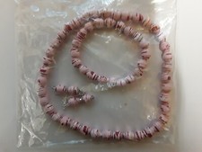 Handmade Paper Jewellery Set . Unique.  Pink, Burgundy and White