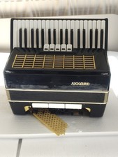 ++Piano accordion akkordeon  ACCORD  80 bass - DEFECTIVE, FOR PARTS