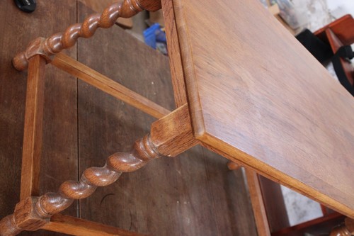 Solid oak table - solid,
