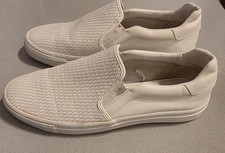 Zara Mens embossed laceless