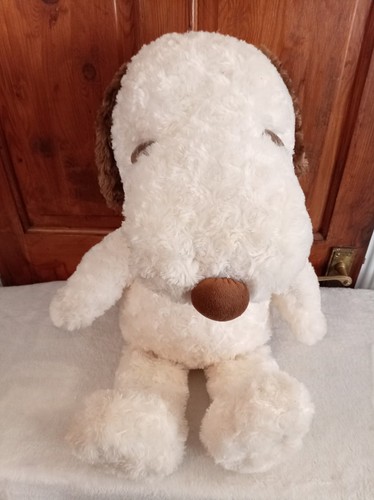 Peanuts snoopy dog with tags - with,