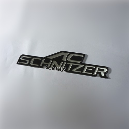 Glossy schnizter 3d - schnizter,