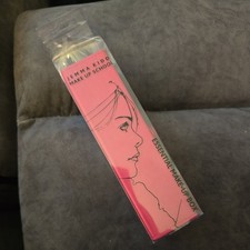Jemma Kidd Essential Make Up