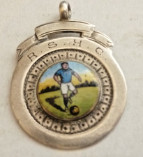 VINTAGE c1929 HALLMARKED SILVER ENAMEL FOOTBALL PLAYER MEDAL OR BADGE