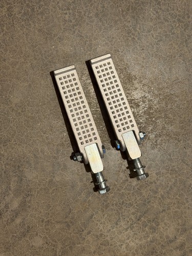 Aluminum anderson foot pegs - aluminum,
