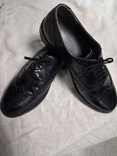 Vintage black leather brogue - vintage,