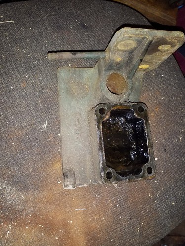 Lister magneto mounting - lister, d