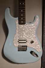 Fender Limited Edition Tom Delonge Stratocaster in Daphne Blue