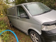 VW T5 TRANSPORTER 2008, COMPLETE VAN BREAKING, ALL PARTS AVAILABLE, 1WHEEL NUT