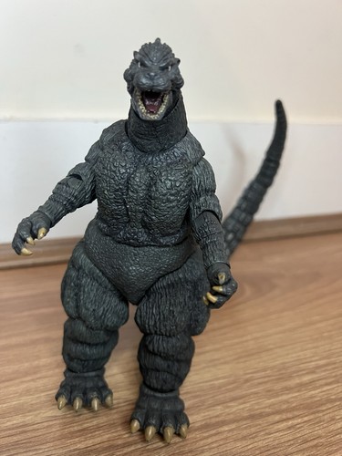 Neca 2020 godzilla head - 2020, to