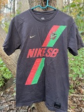 Vintage 2000’s Nike SB