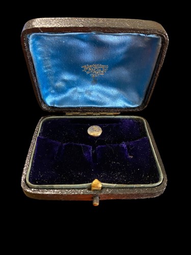 Antique 10ct gold dress stud - gold,