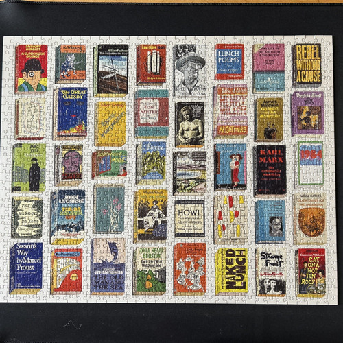 Classic paperbacks 1000 piece - 1000,