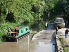 Photo 6x4 Launching a canal
