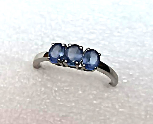 Stone tanzanite 10k - aa,
