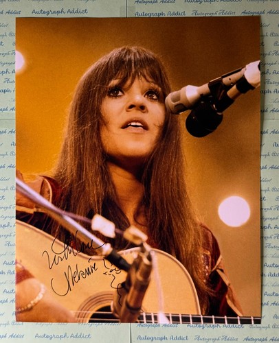Melanie safka signed 8x10 - melanie,