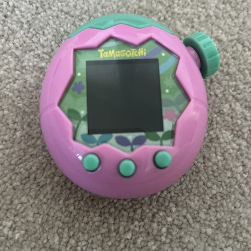 Tamagotchi paradise pink - paradise, land