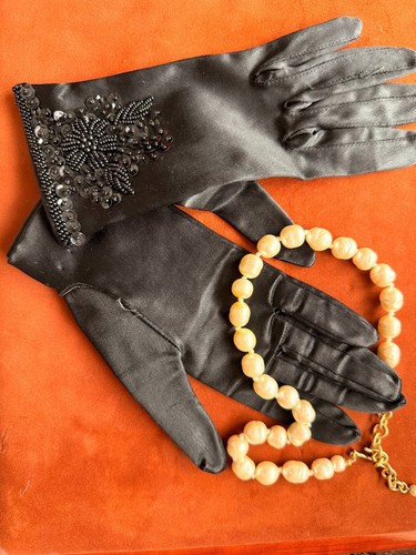 Vintage black satin - vintage, gloves