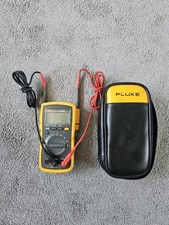 Fluke 112 True Rms Multimeter