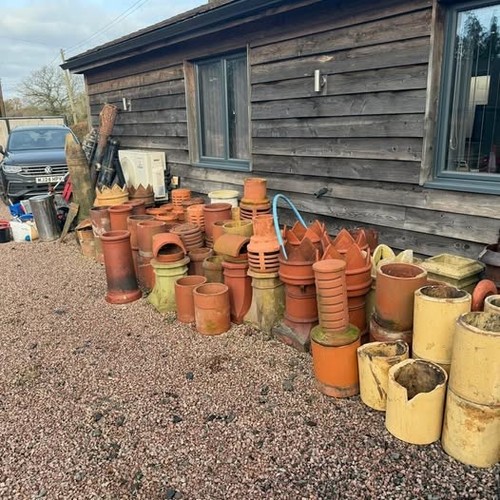 Reclaimed chimney pots - chimney, –