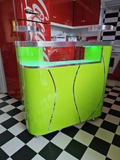 cocktail bar 
