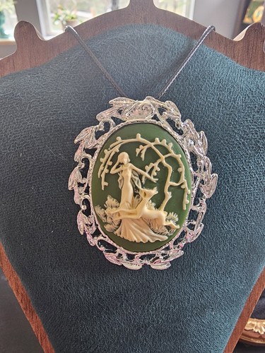 Vintage cameo pendant brooch - vintage,