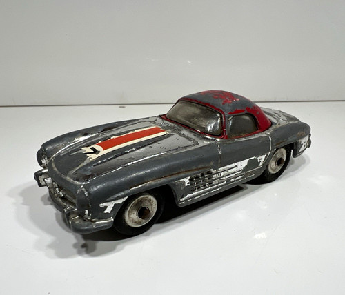 Dinky toys mercedes benz - dinky,